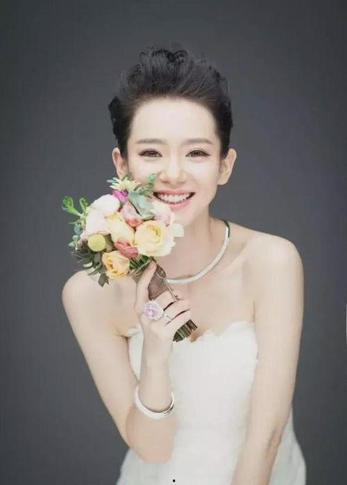 戚薇爆料导演视频播放,视频播放背后的真实瞬间 第1张 戚薇爆料导演视频播放,视频播放背后的真实瞬间 第1张